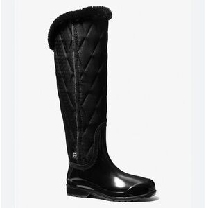 Michael Kors Knee-High winter boots
